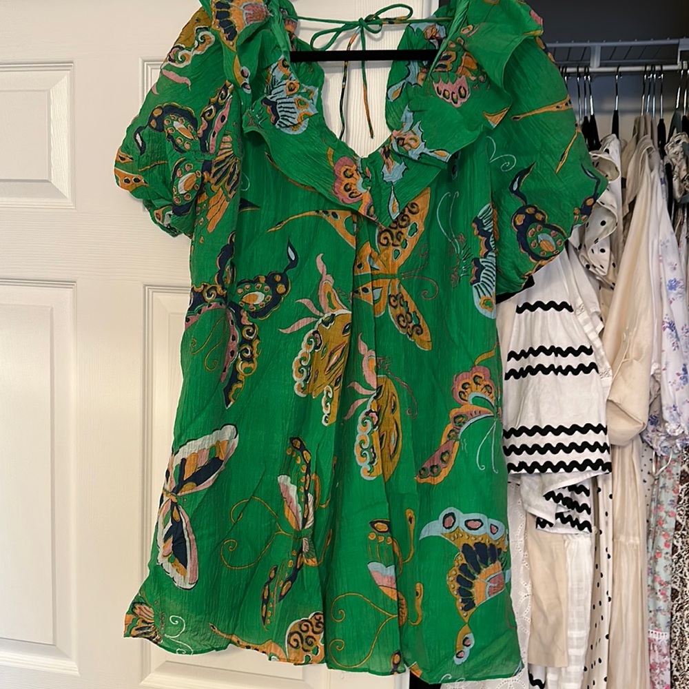Rare H &M sold out butterfly dress